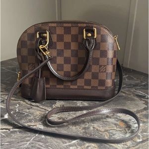 Louis Vuitton Alma BB Purse